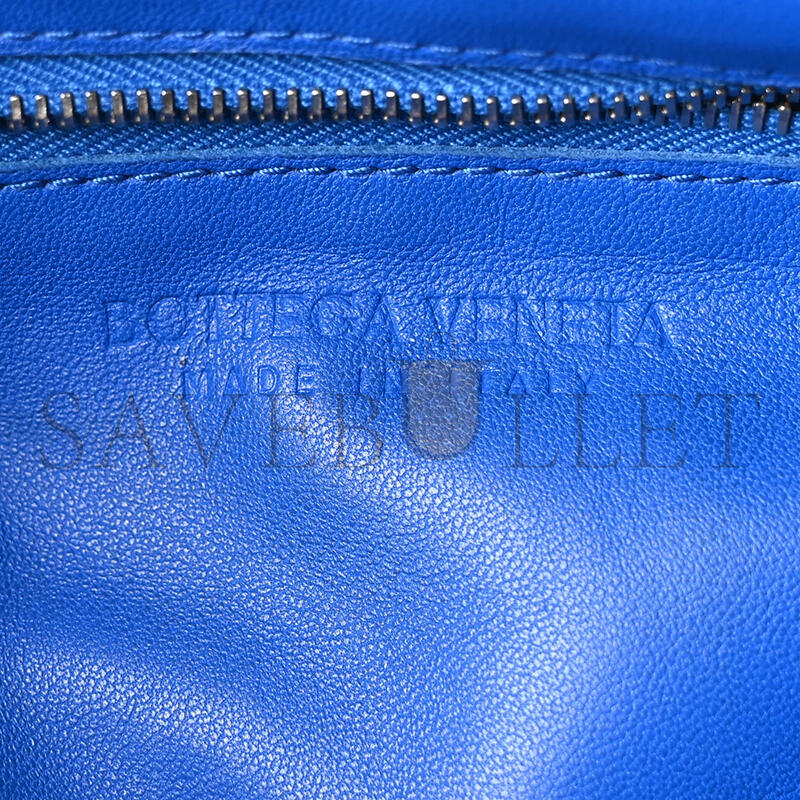 BOTTEGA VENETA CASSETTE 578004 (23*15*5.5cm)